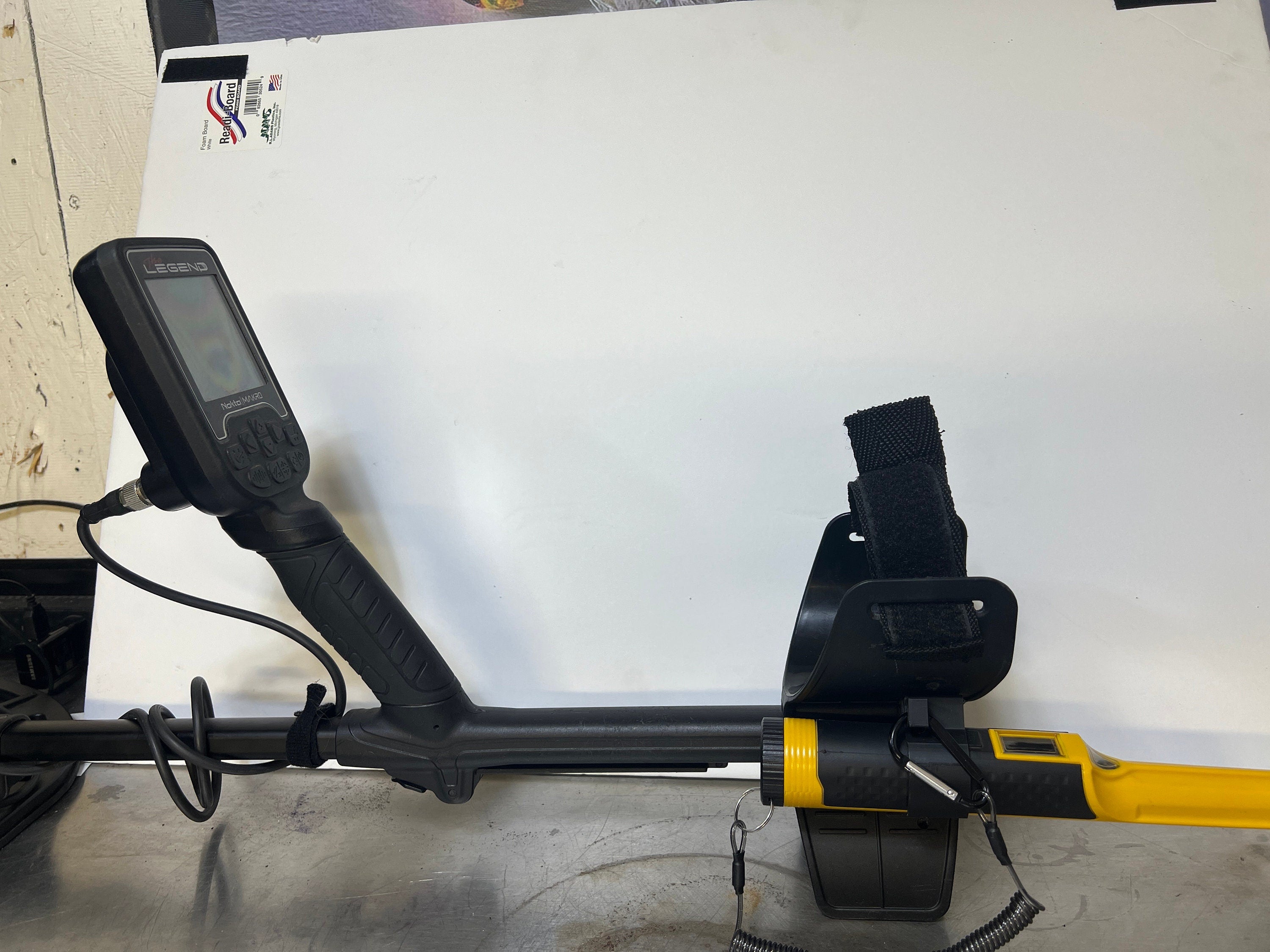 Metal Detector Pinpointer Holder Fixes on the Arm Cuff